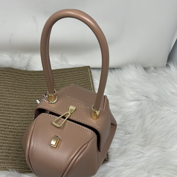 Rheyaa Los Angeles Not Your Average Estella Bag 12” X 7” - Picture 9 of 9